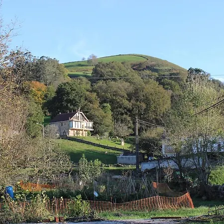 Casa De Pueblo En * Selaya