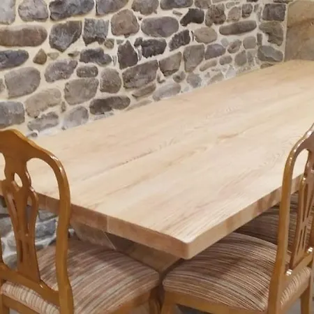Casa De Pueblo En *