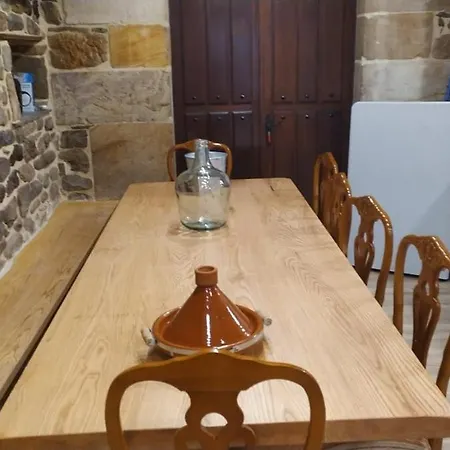 Casa De Pueblo En *